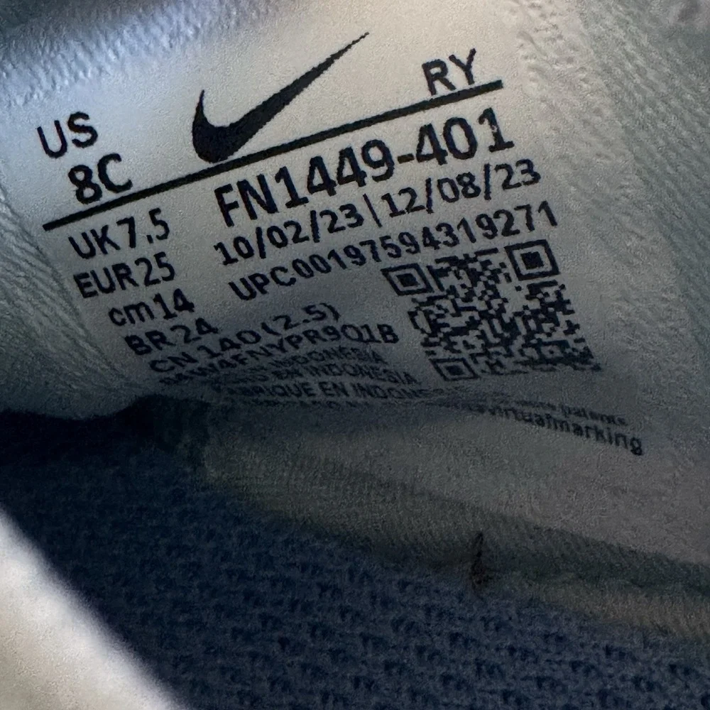 Size 8c - Nike Flex Runner 3 Shoes Youth Slip On FN1449-401‎